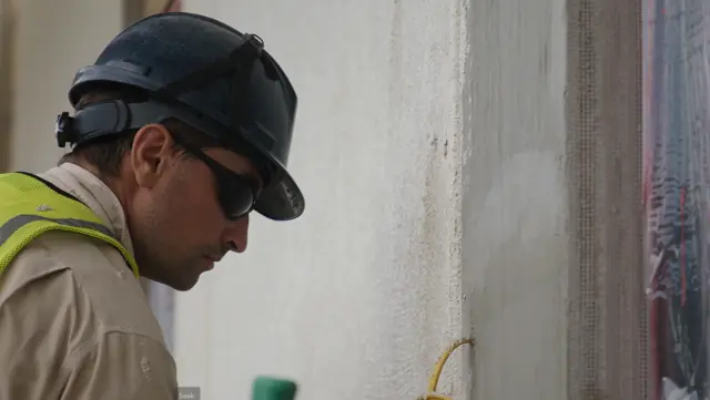 Detailed EIFS installation work